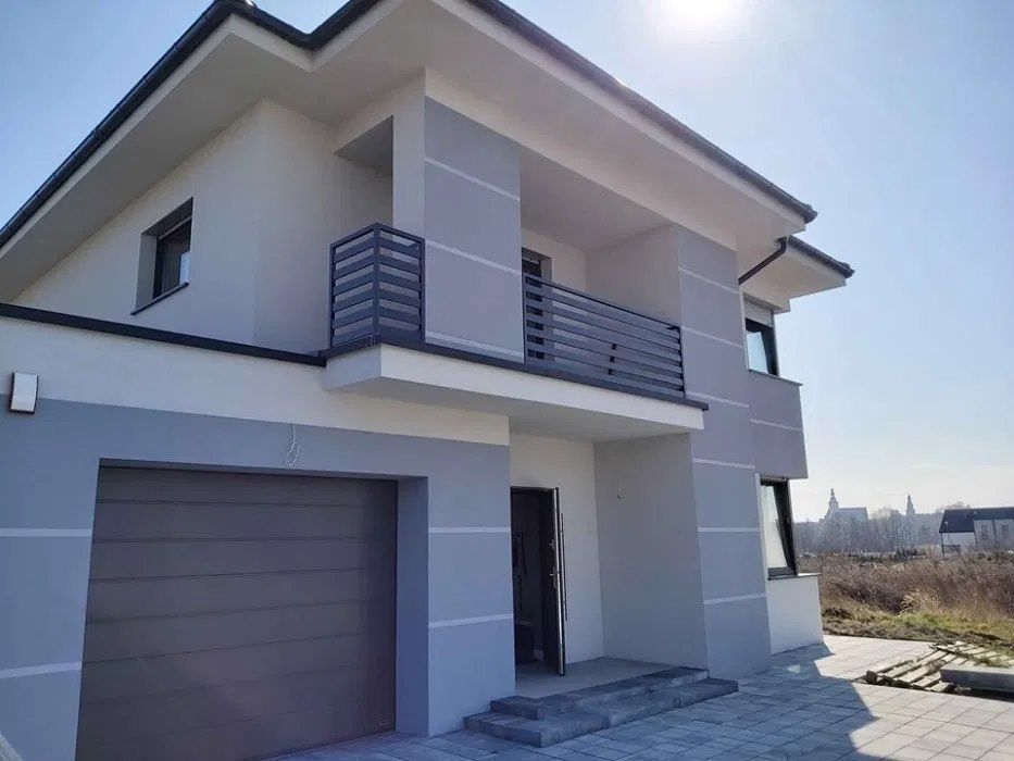 Ocieplenia_docieplenia budynków_izolacje_tynki str