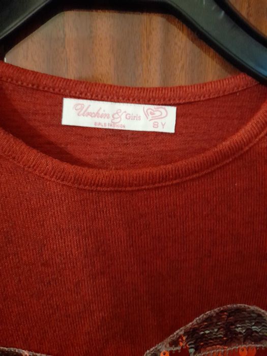 Sweterek dziewczęcy cekiny