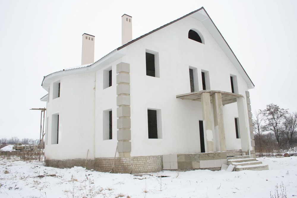 Продам свой недостроенный дом в Циркунах на Учительской 25.