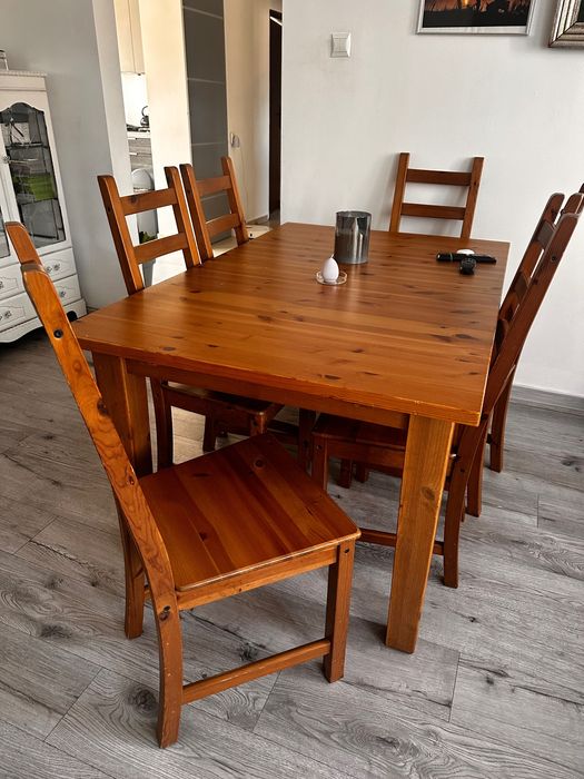 Duży stół drewniany Ikea