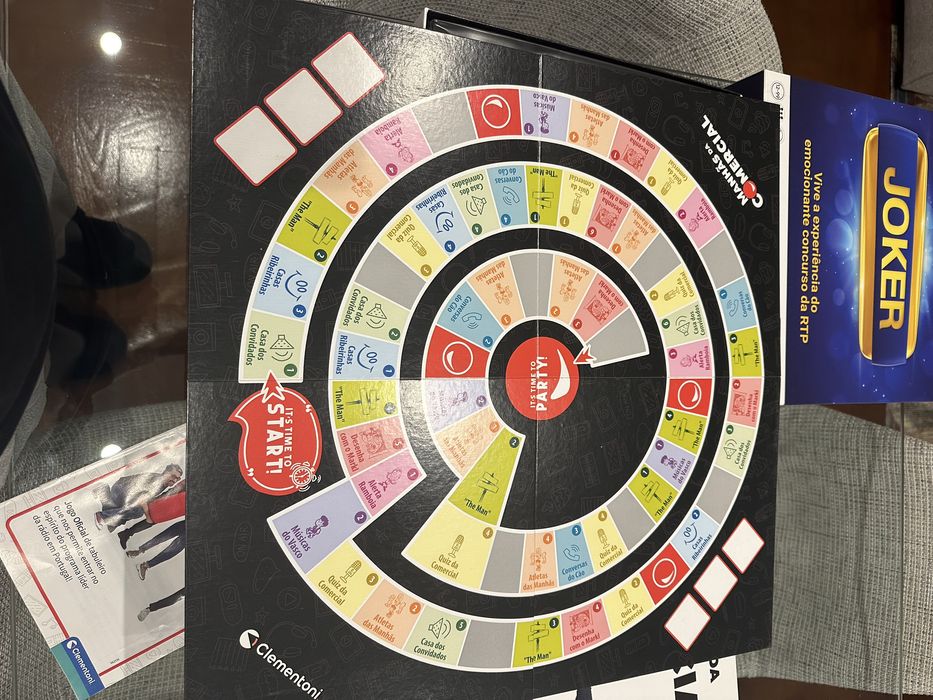 Jogo tabuleiro “manhas comercial”