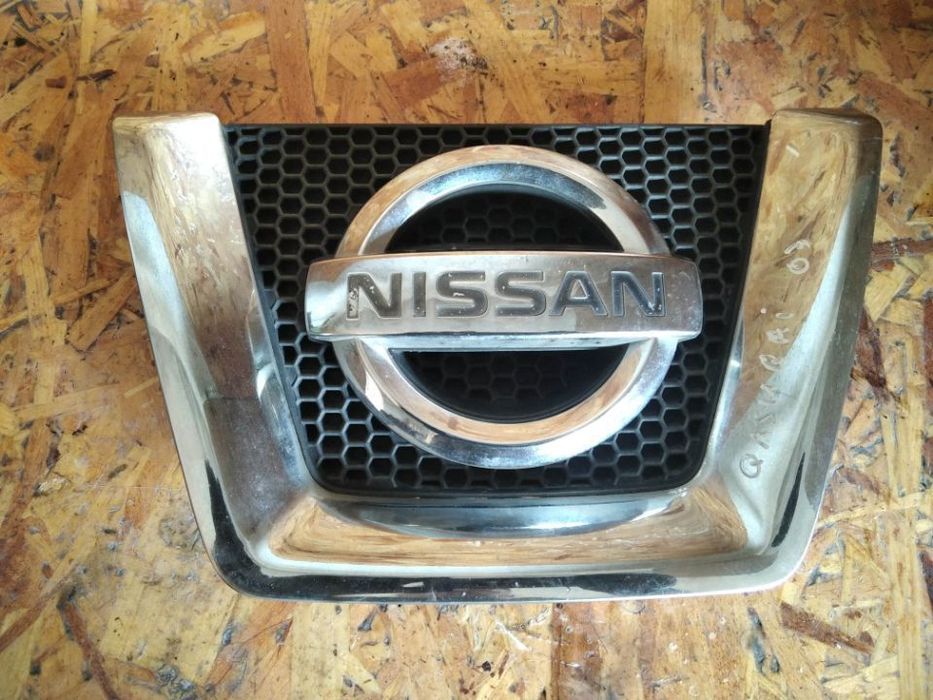 GRELHA DA FRENTE NISSAN QASHQAI