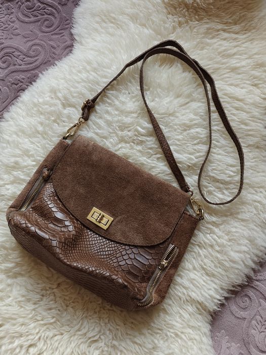 Torebka skórzana skóra naturalna brązowa listonoszka na ramię złota