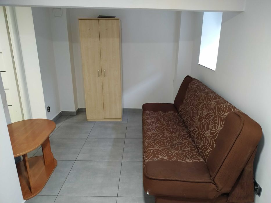 Wynajmę mieszkanie 4 pokojowe, ul. Jaroczyńskiego