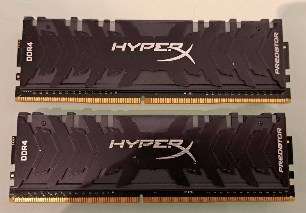 Memórias DDR4 4000 MHz HYPERX    KINGSTON
 2 X 8 GB = 16 GB  RGB CL 1964284427993602121