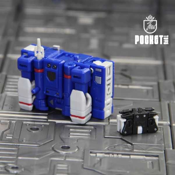 Трансформер Саундвейв Soundwave PocketToys PT-04 з касетами G1 10см