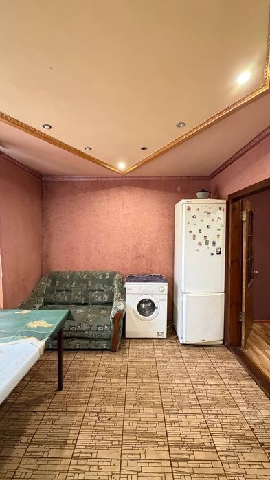 Вигідна ціна за 1к квартиру, 57м2. Перший поверх. Терміново.