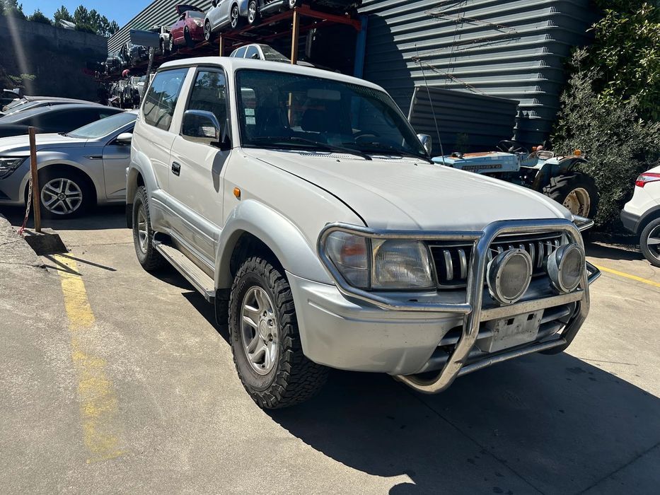 TOYOTA LAND CRUISER 90 3.0 1KZ-TE  CAIXA AUTOMATICA (CENTRO DE ABATE