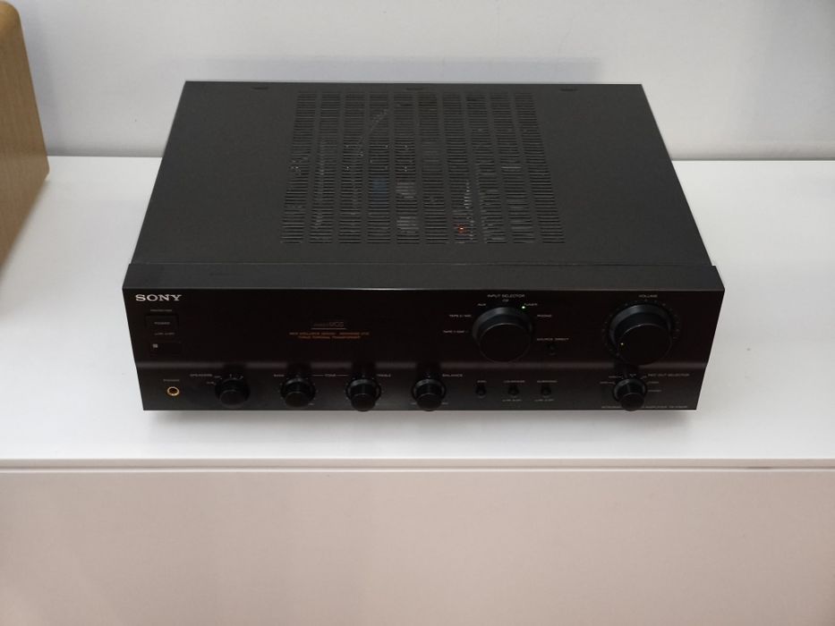 Amplificador Sony TA-F561R