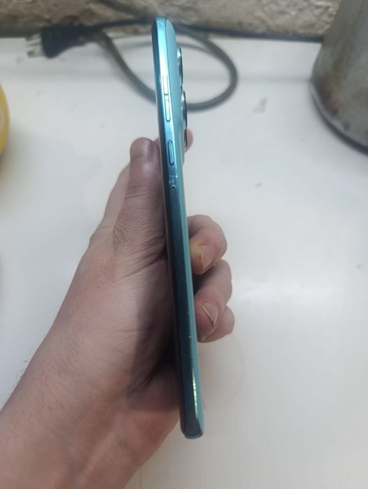 Продам motorola edge 60 fusion 8/256 NFC