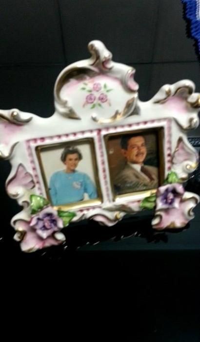 porcelain frame64286034436738120