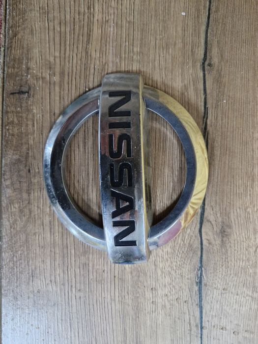 Розбір кришки багажника Nissan Rogue SL