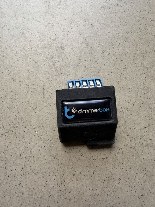BleBox dimmerBox – ściemniacz oświetlenia WiFi (smart home)