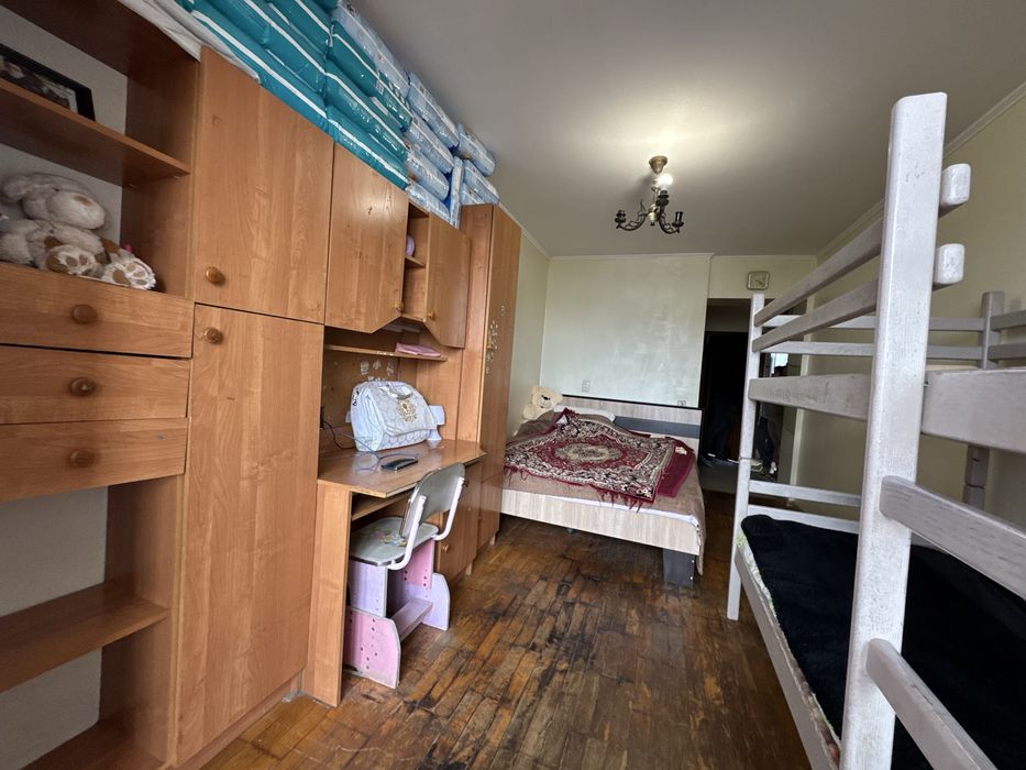 3 кімнатна квартира на Дружбі продаж