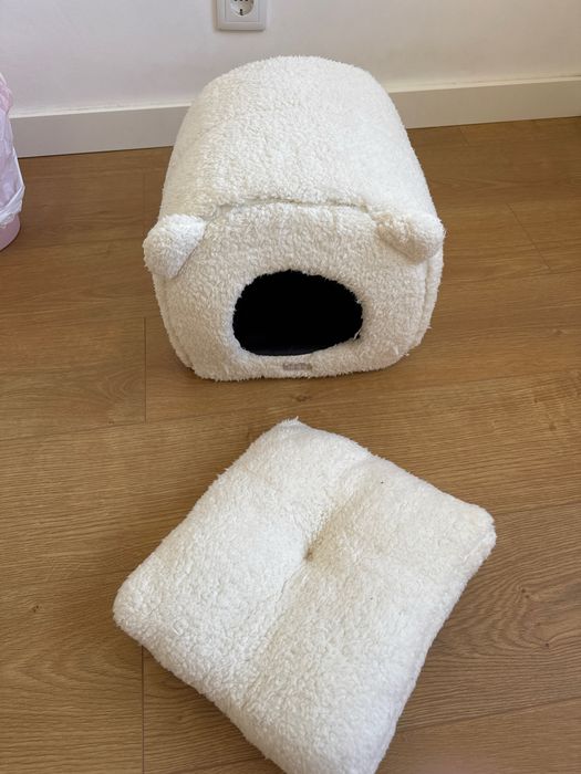Cama Confortável para Cão ou Gato (Estilo Urso/Iglu)