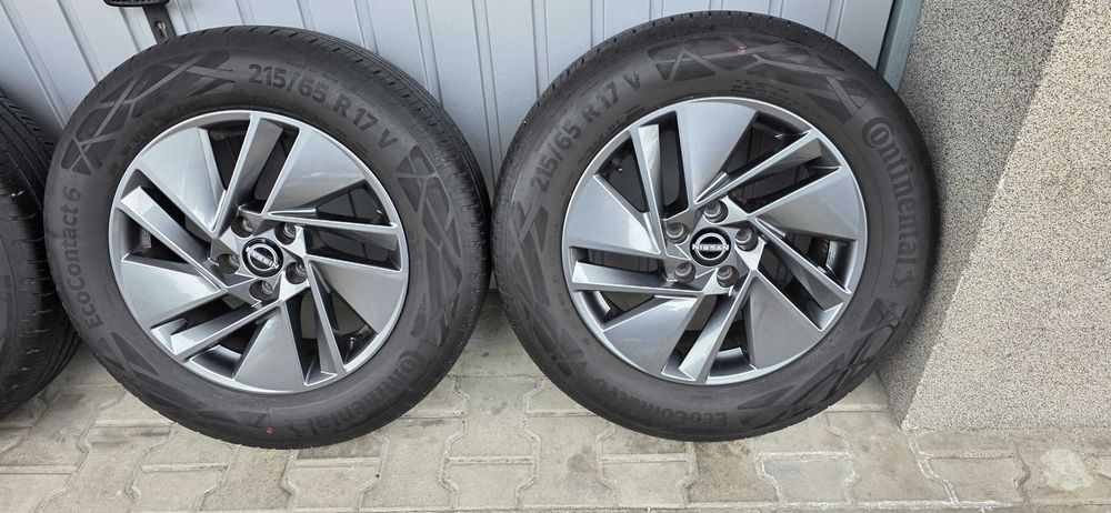 Oryginalne koła Nissan Qashqai R17!Opony letnie 2022!