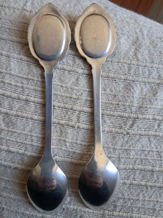 Par de colheres de chá Royal Albert-Lady Hammilton vintage