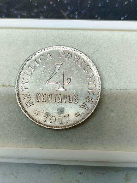 Moeda 4 centavos 1917