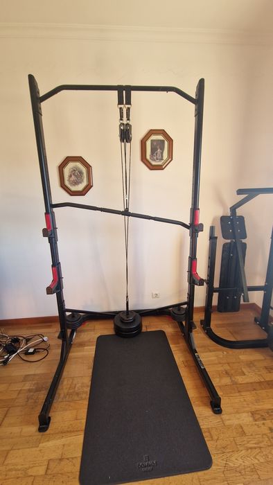 Rack Agachamentos Supino + Material