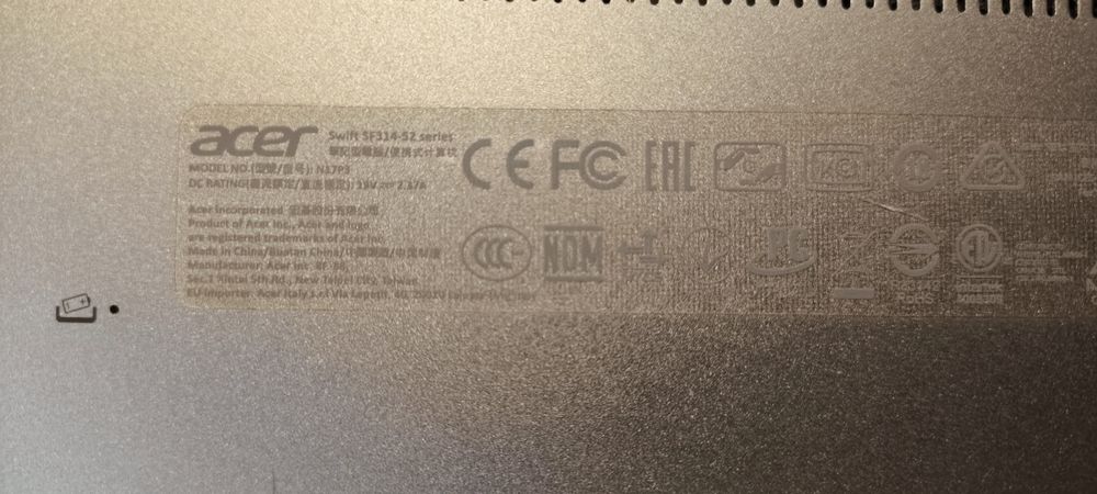 Laptop Acer Swift 3 SF314-52  14" Intel Core  i3-7100U 4GB RAM 128GB Dysk Win10