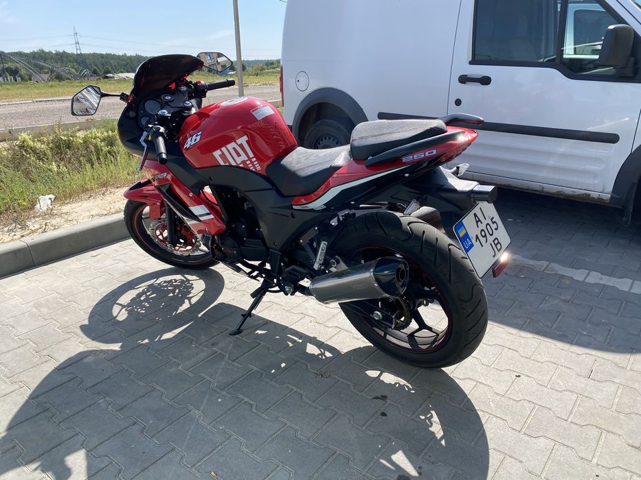 Продам мотоцикл Viper f2 250