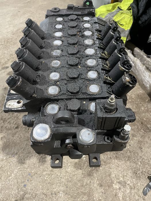 Циліндр телескопу кран маніпулятор Атлас Atlas 125