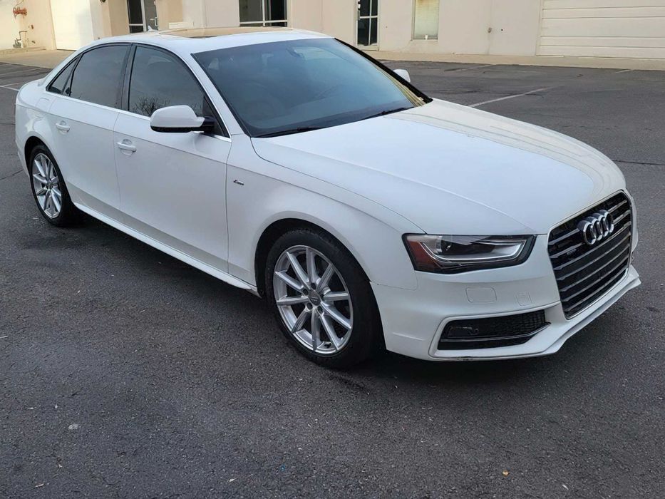 Audi A4      2015