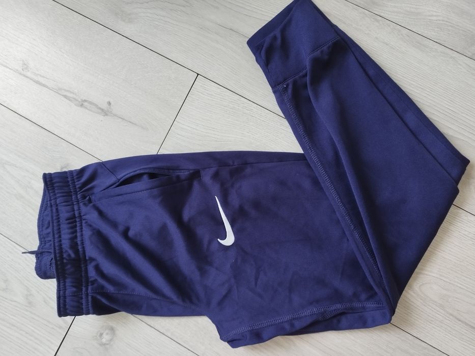 Spodnie treningowe Nike England Strike Pants r 134