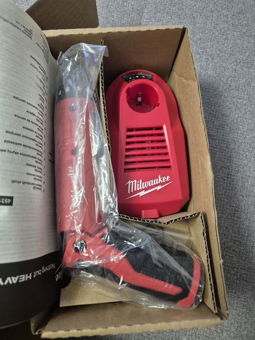 Wkrętarka Milwaukee M4 D-202B Nowa