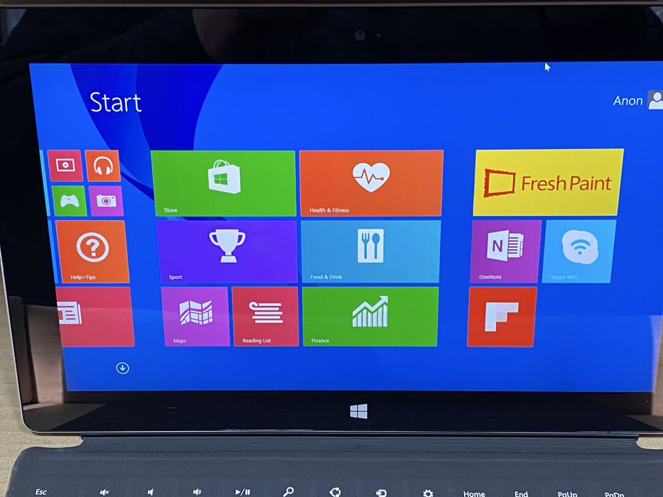 Microsoft Surface 2 “32gb”(model 1572)