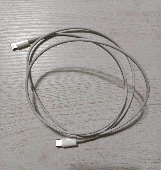 Оригінальний адаптер Apple 20W USB-C та кабель Apple USB-C to Lightning 1m