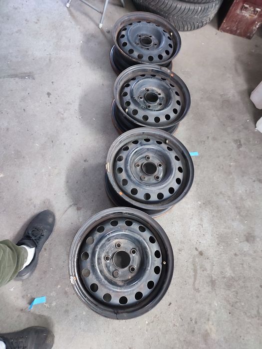 Felgi stalowe Hyundai Kia 5x114.3 x16