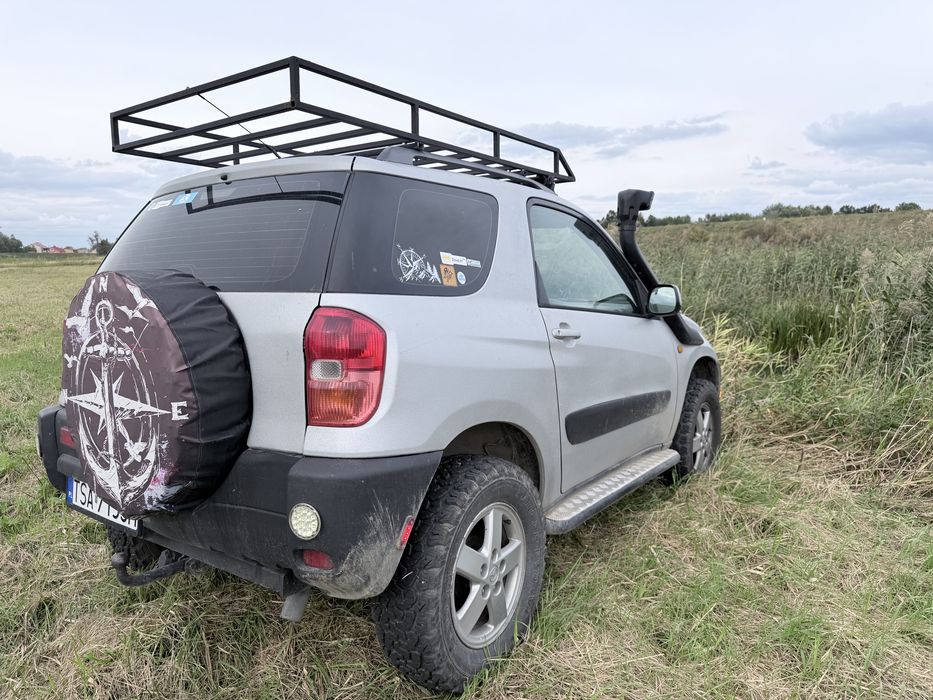 Toyota RAV-4