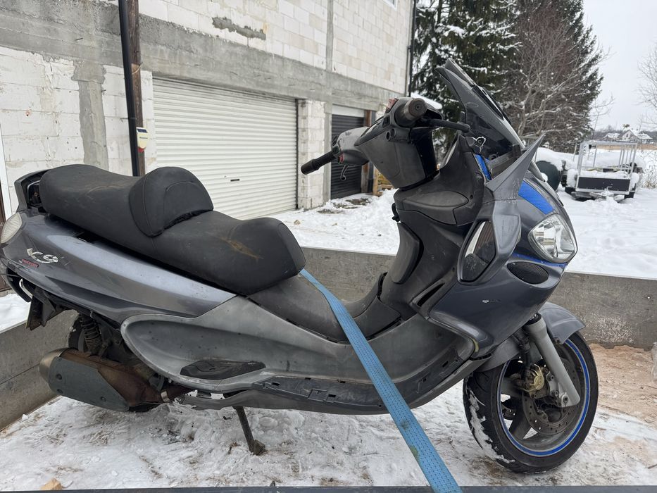 Skuter piaggio 125cm