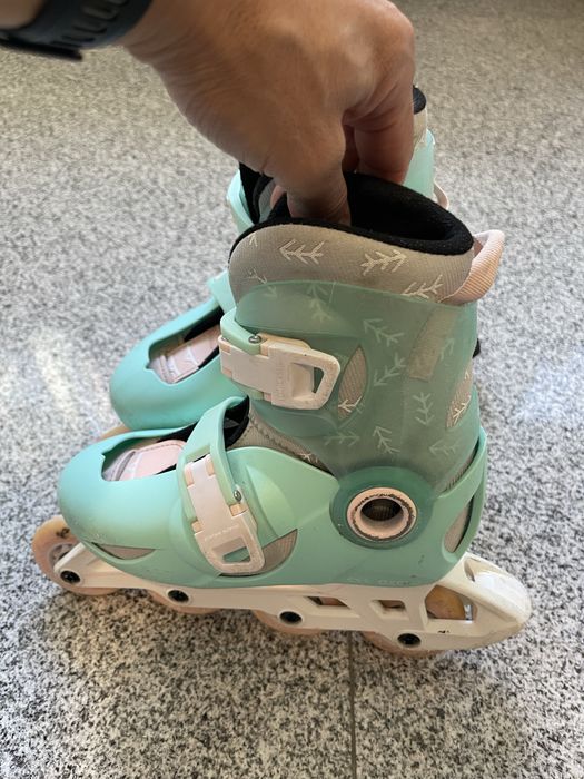 Patins em linha de criança