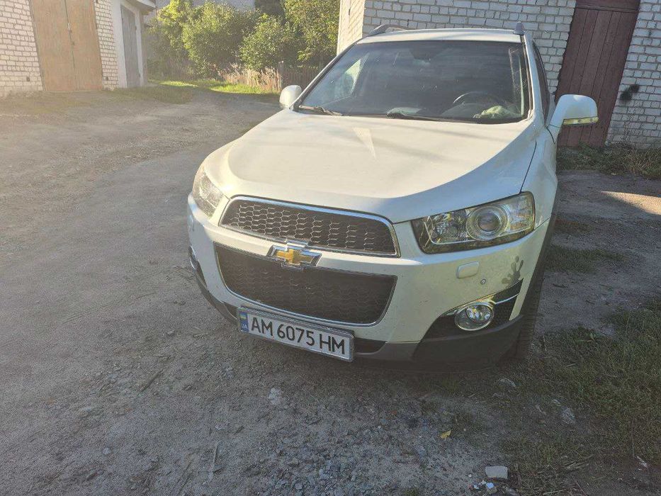 Обміняю автомобіль Chevrolet Captiva на бус