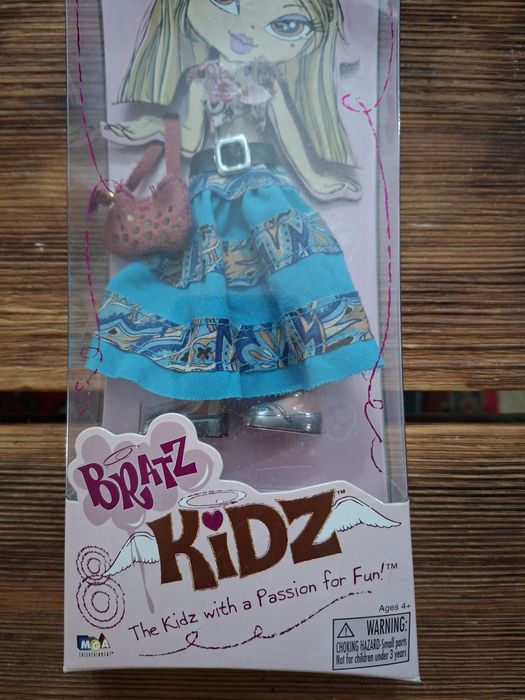Bratz kidz Jade Cloe набір одягу та аксесуарів ціна за 1 шт