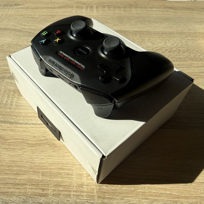 SteelSeries Nimbus Pad Bluetooth iPhone / iPad / Apple TV
