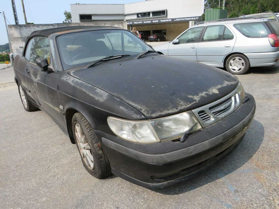 SAAB 900 2.0 de 2000 - Peças Usadas