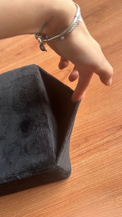 Almofada em formato de U para pestanas ( cílios)confortável