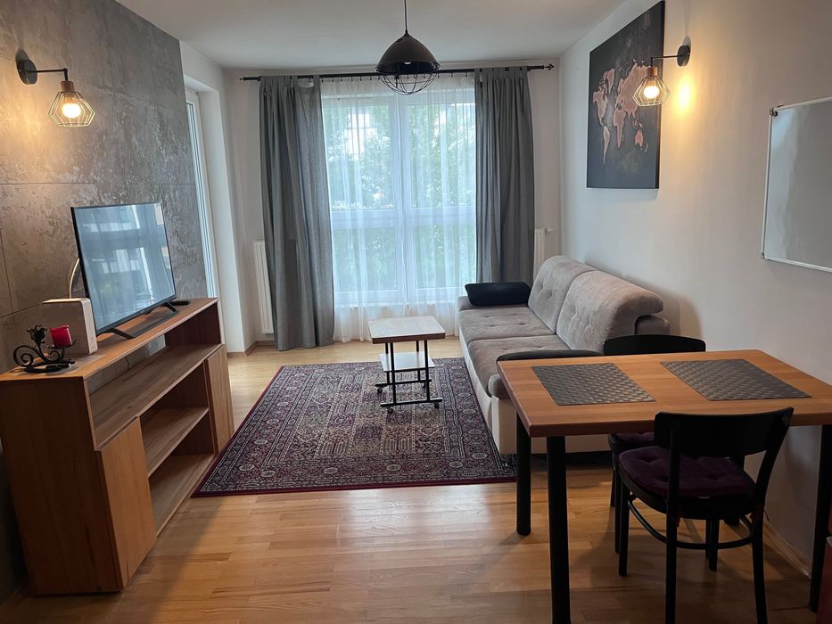 Mieszkanie na wynajem 42 m 2 pokoje