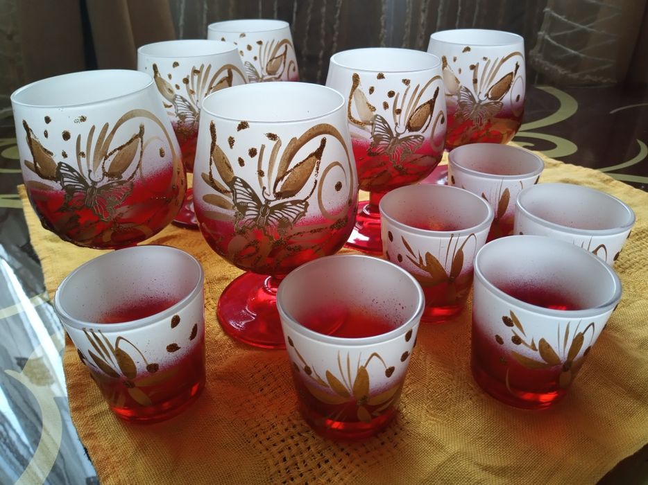 Сервиз кофейный Полтавский ФЗ. Набор  рюмок цветного стекла.