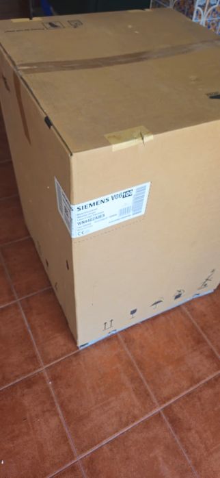 Máquina de Lavar e Secar Siemens 10.5/6 kg 1400 rpm