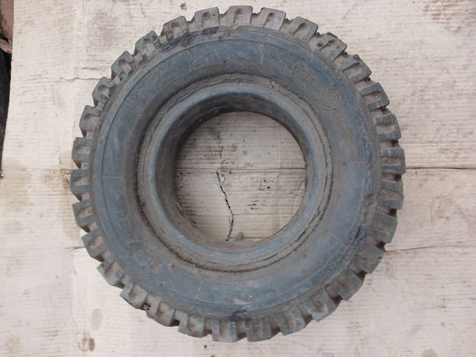 Автошини R10, 14,20,22. Вживані