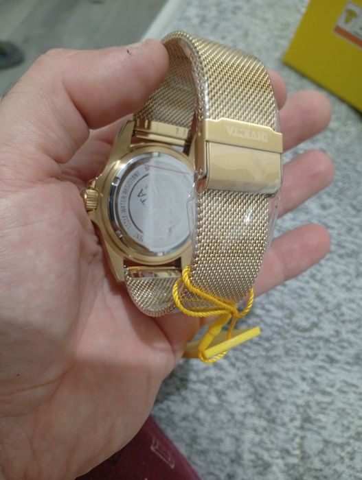 Relógio Invicta Pro Diver 49690 Dourado (NOVO com Plásticos)