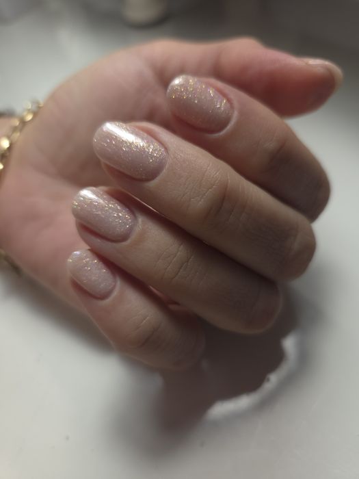 Manicure hybrydowy, żel na naturalnej płytce. Gorąca oferta, tylko 120zl.