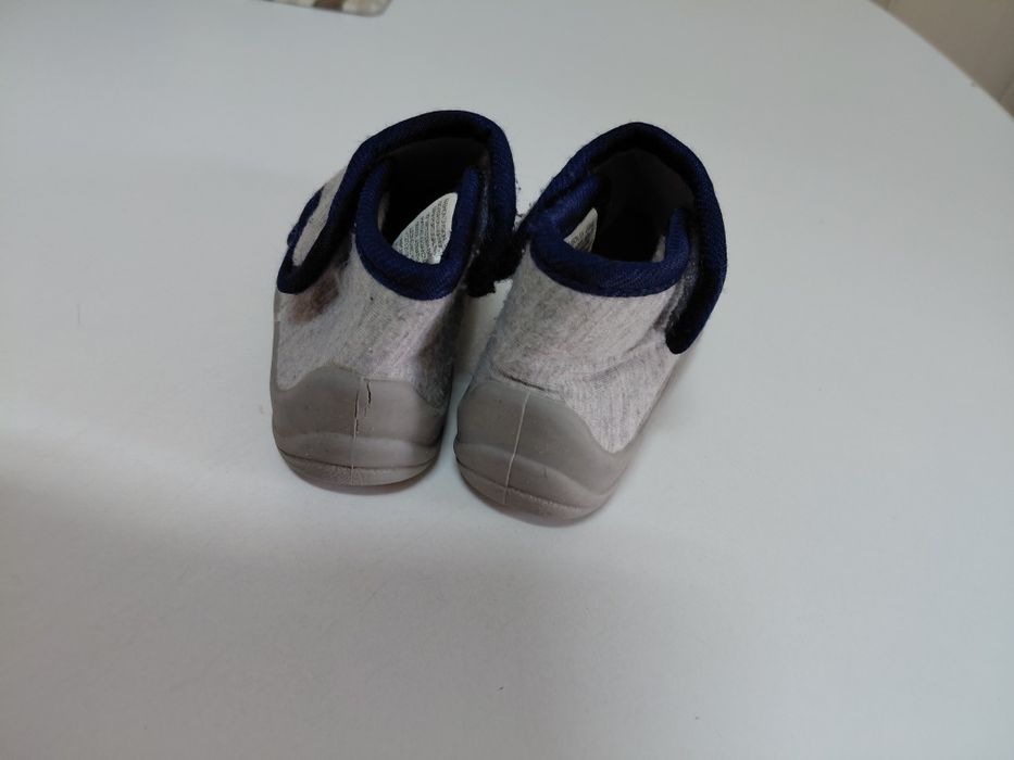 Pantufas tamanho 21 para menino