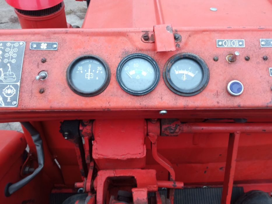 Продам трактор АТ-1, Т-25