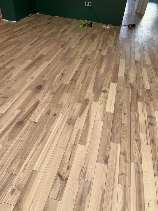 Podłoga , parkiet wielowarstwowy Jesion "Jawor"