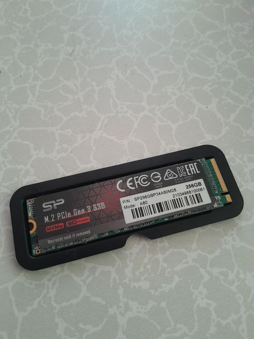 Быстрый SSD Silicon Power A80 256 ГБ (NVMe M.2 PCIe Gen3)